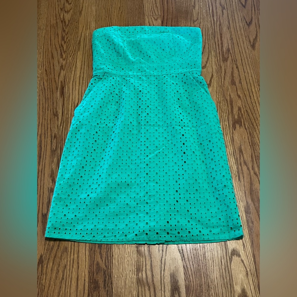 New York & Company Vibrant Green Dress